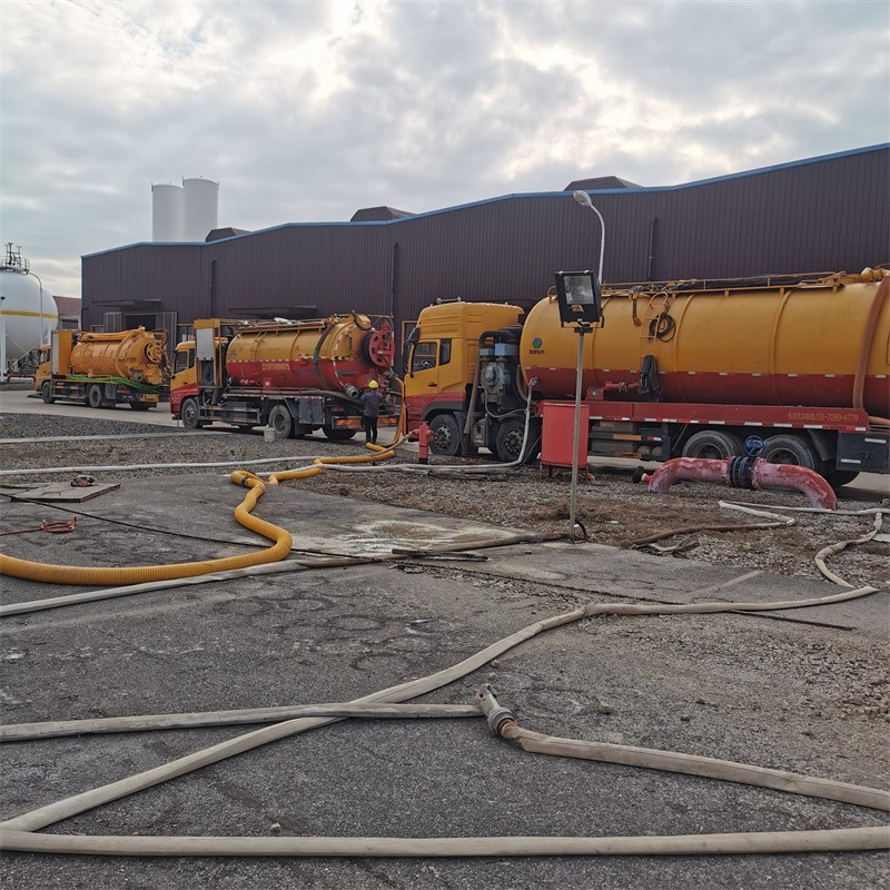 海棠污水池清理